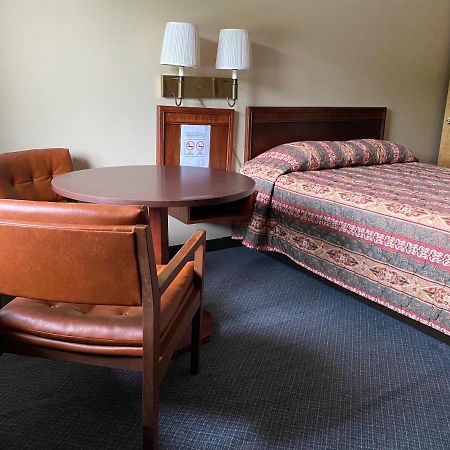 The Hemlock Inn Loudonville Buitenkant foto