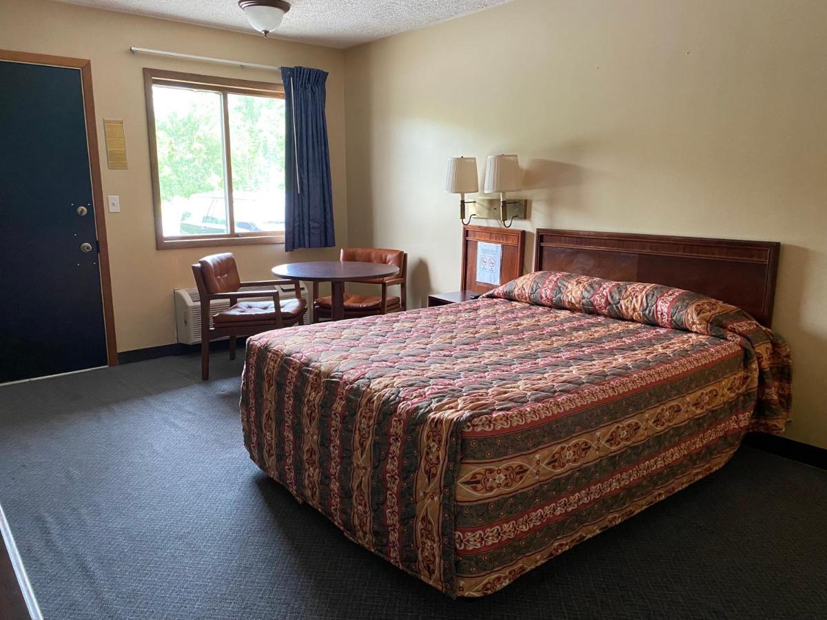 The Hemlock Inn Loudonville Buitenkant foto